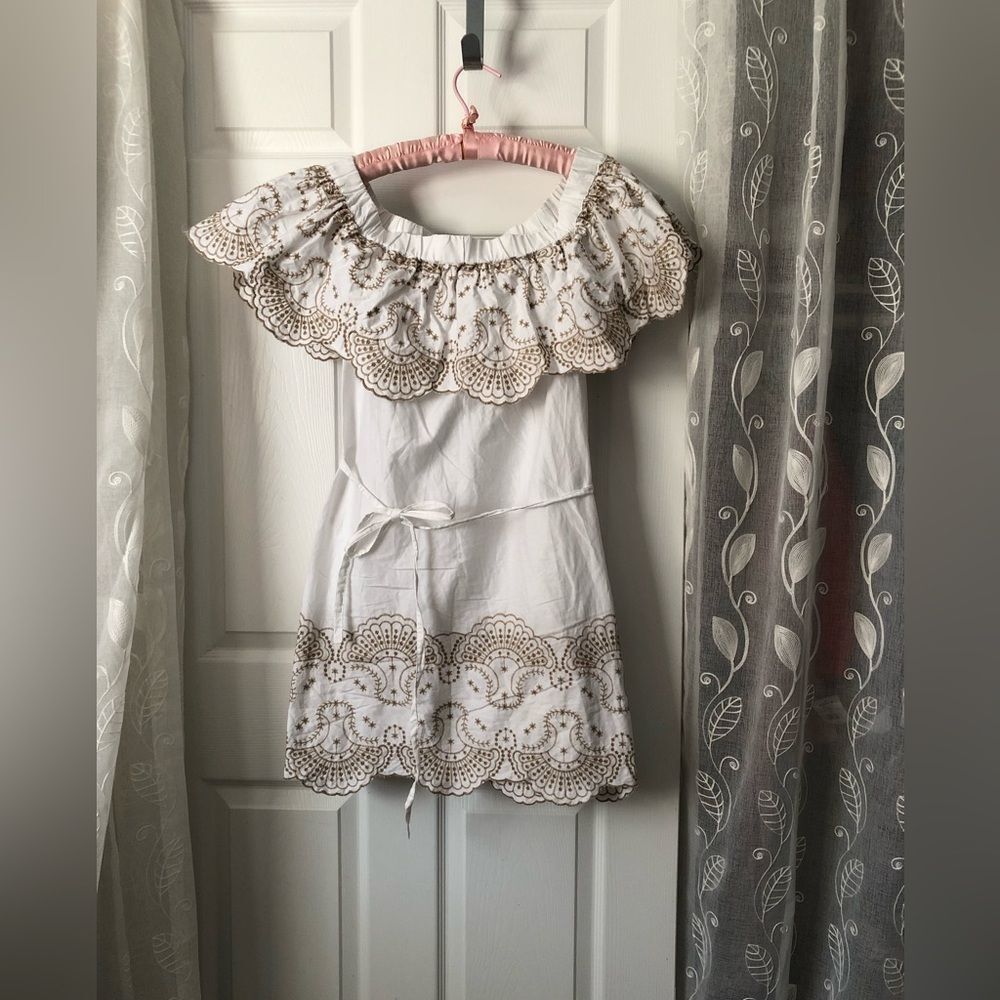 New York & Company Strapless off the shoulder Embroidery babydoll mini Dress S - Picture 2 of 8